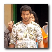 Nee Vaenundaa Chellam Gallery